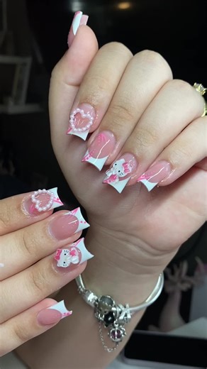 Hello Kitty Acrylic Nails: Cute and Trendy Designs