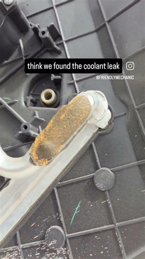 Changing out the heater core in this Ram 2500, Looks like we made the right call