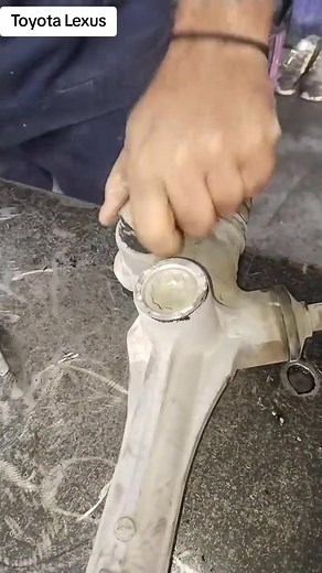 Toyota Lexus 350 GS star unbox Bush repair repairing 2016 models | Hack Ease