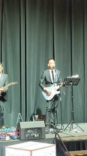 An evergreen song; DIA by Hattan 🙏🏼 #hoogaaprojectband #foryou #livebandkl #coversong #dia #hattan #fypmalaysia #bandforhire #livemusic #corporateevents #weddingbandkl #liveperformance