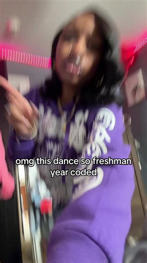 . (@thebaddest1idk)’s video of stick and move dance