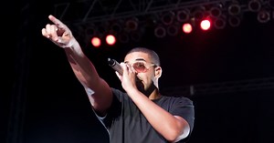 Drake's pink nail polish ignited a firestorm on Instagram. Until he got real with another rapper. - LGBTQ Nation