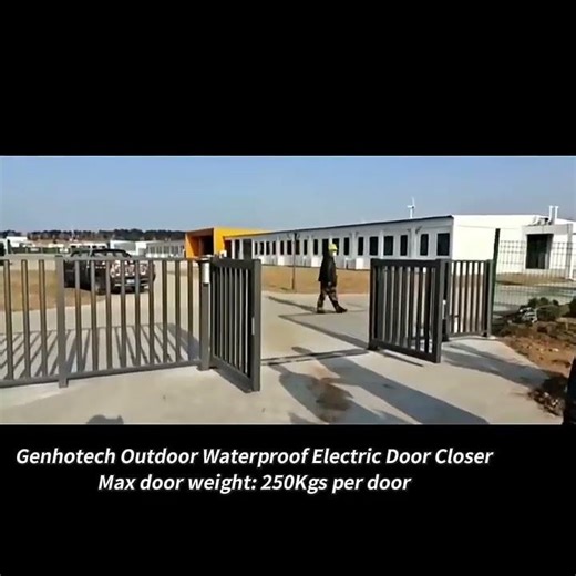 Outdoor Waterproof Swing Arm Gate Opener, 250KG Electric Automatic Gate Operator for Small Gates