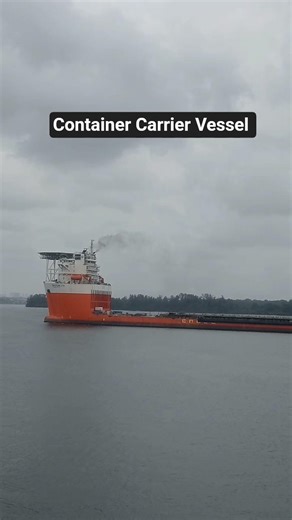 Container Carrier Vessel | How To Carry Bulk Containers by Ship | Smooth Shipping By A Vessel in Sea