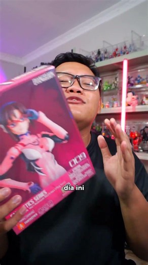 Makinami Mari hadir dalam versi blokees!!! #blokees #makinamimari #pink #evangelion #maria