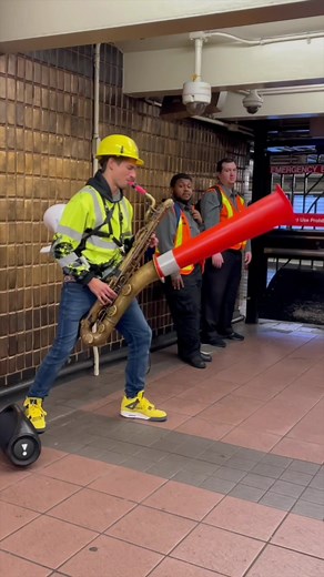Saxophone Players React to Traffic Dub Jam | Party Prank