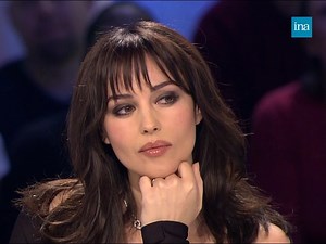 157K views · 1.6K reactions |  ACTRICE. En 2004, la sublime Monica Bellucci parle de ses rôles dans "La Passion du Christ" de Mel Gibson et "Agents secrets" de Frédéric Schoendoerffer. Toujours habitée, elle entre dans la peau de ses personnages, qu'ils lui ressemblent ou non. | INA | Facebook
