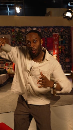 64K views · 312 reactions | #AD ⏰ Tomorrow is your last chance to enter our competition with Argos! You will have until 16:30 to enter for your chance to win a £1000 Argos e-gift card! Click the link below to enter and make your Christmas even more magical! 18+, Ts&C’s apply itv.com/win #Win #Competition #CoronationStreet #Argos | Coronation Street | Facebook