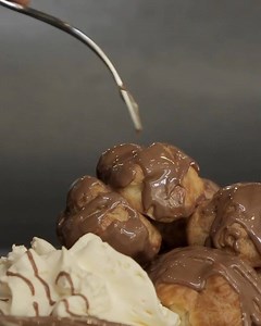 5.3K views · 122 reactions | ⚠️ Warning: Our 5 to 5 offer has been extended!!!⁣⁣ ⁣ ❤️ 26 items for 5$ each, from 12 till 5pm.⁣⁣⁣ ⁣ ✔All branches⁣⁣⁣ ✔Delivery⁣⁣⁣ ✔Takeaway⁣⁣⁣ ✔Dine-in⁣⁣⁣⁣⁣ ⁣⁣ 襤 Treat yourself to some tasty Belgian chocolate indulgence before the offer ends | dipndip | Facebook