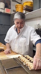 25K views · 5.5K reactions | Circo bakery has been in business 80...