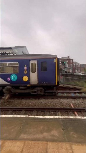 Northern rail class 150 150273 departing Goole station with a tone with @Gabbytrainspotingstation
