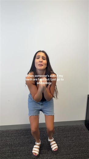 When someone thinks your teeth are fake cause they are so white #strangerthings