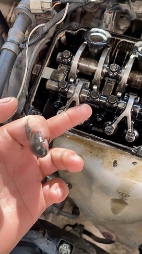 20 reactions | Engine problems | Usama Khaliq | Facebook