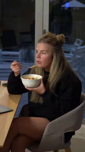 Babe wanted Moqueca for dinner Recipe Ingredients - 250g fish (i used snapper) - 250g raw prawns (peeled and deveined) - 1 lime - 1 onion, finely diced - 1 carrot, diced - 1 red pepper, sliced thin - 1 can coconut milk - 1 can tinned tomatoes - 250ml chicken stock - 1 tbsp cumin - 1 tbsp smoked paprika - 1 tsp cayenne pepper - Coriander to serve - Olive oil - Salt and pepper Method 1. Start by cutting your fish into roughly 2cm cubes, season with salt, pepper, olive oil and the juice of the lime