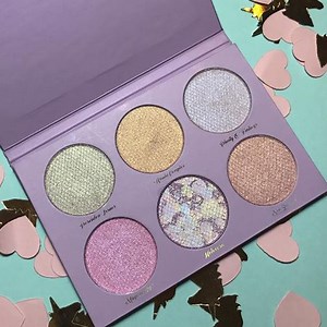 487K views · 5.6K reactions | This UNICORN vs MERMAID highlighter palette will make you cry tears of joy | Clevver | Facebook