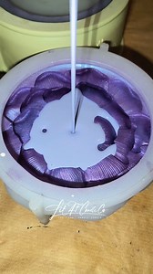 2K views · 4.9K reactions | making scoopy waxmelts and candle jars and decided Gerald needs his own theme song because he's still here...but it might also be his ghost because surely spiders don't love that long 樂 Happy Friday! #makingscoopies #pouringscoopywaxmelts #makingcandlejars #litafcandleco #icanthandlecandle #candlelovers #waxmeltssouthafrica #ecoresin #makingwaxmelts | Lit A.F Candle Co. | Facebook