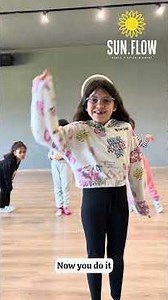 SUNFLOW Dance Tutorials - Chasse