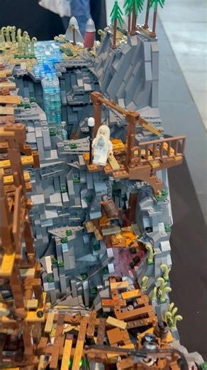 Isengard is a masterpiece in Lego! Saruman is ready #lordoftherings #lego