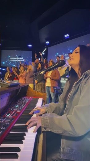 Sweet worship moment