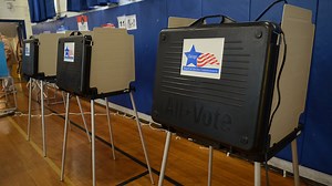 Where Latest Mayoral Polls For Vallas, Johnson Stand Ahead of Election Day in Chicago