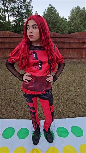 Descendants: Dancing with the Enemy (Twister Edition) 😆
