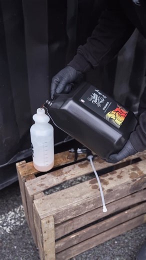 Auto Finesse on Instagram: "Dynamite - the powerful pre-wash that can do it all. In this commercial application, we’re using Dynamite as a true standalone product - from wheel cleaning to engine degreasing, and even as a bodywork pre-wash, all at varying dilution ratios to tackle each task with ease. For the purpose of this video, we even ran it through the foam lance and washed it in with a mitt, showcasing a genuine one-product solution from start to finish — dirty to clean. #autofinesse #deta