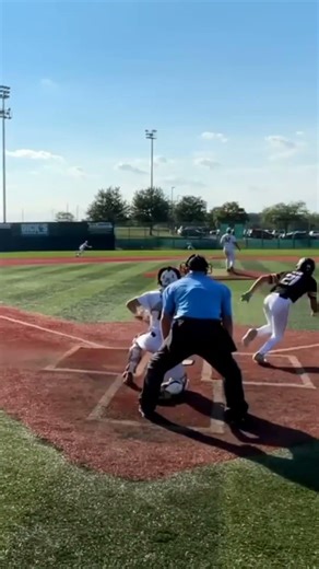 Lincoln Nye. 1B up the middle. Keystone State Bombers. #baseball #KSBombers #hsbaseball