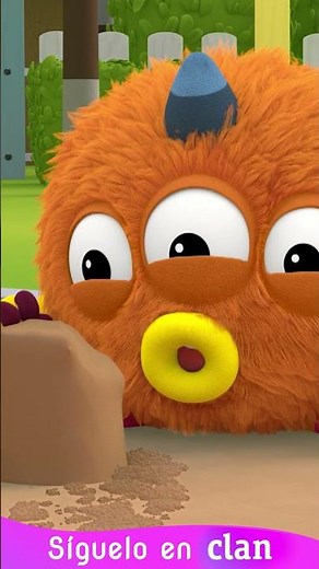 🏖️ HACER UN CASTILLO... ¡O DESTRUIRLO! 🦖 El juego loco de Juju en la playa 💥👾 #tve #clan #momonsters