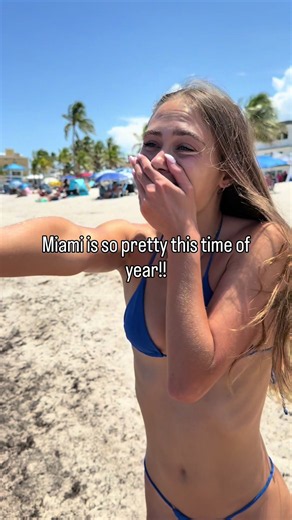 Nothing says summer in Miami like 90 degrees and a beach full of sargassum #miamibeach #sargassum #floridalife #beachday #miamithings