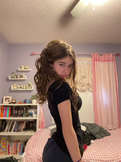 pretty isn’t pretty gets me in my feels #fyp #lipsync #oliviarodrigo #relatable #sad