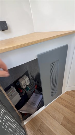 Team member Ben takes you on a little tour of this special Capsule Mini with a few of the optional extras fitted, all ready to be dispatched to its lovely new owners! 🥰 Our Capsules for 2025 are now SOLD OUT!! If you want yours in time for Spring 2026, please get in touch as soon as possible! | Leeds Caravan Centre