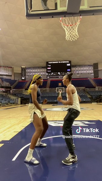 What’s 4 4?🍽️ #fypシ #wbb #ate #listentothebeat