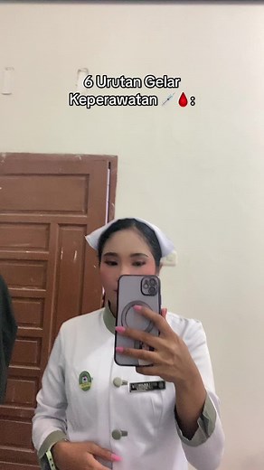 Gelar dan Pendidikan Keperawatan: Panduan Lengkap