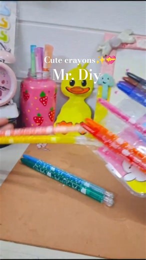 "The ONLY stationery you need as A Student🙃🦆 #youtubeshorts #AestheticStationery #DeskGlowUp #shorts