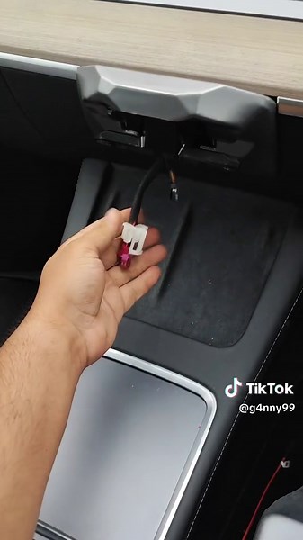 Link to buy the kit is on my profile. How to fit a swivel screen on your Tesla? ⚠️DO THIS AT OWN RISK⚠️ #Temu #temuhaul #TemuTesla #Tesla #TeslaY #ModelY #Model3 #teslatok #teslatricks #Teslamods #carmods #carsoftiktok #cars #custom #mods #swivelscreen #temuhacks #temudeals #temusale #cheap #sale #bargain #fy #foryou #lifehacks #foryoupage #viraltiktok #viralvideo #viral #electriccar #evcar #ev