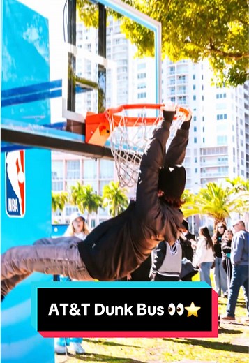 Experience the AT&T Dunk Bus at Venice Beach