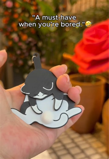 My cute cat keychain 🤤#fyp #stressrelief #fidgettoys #cute #catlover