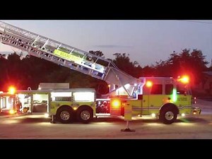 SFEV - Miami Dade Fire Rescue - Sutphen HS6284 SPH100 Aerial Platform - Aerial Walk Around