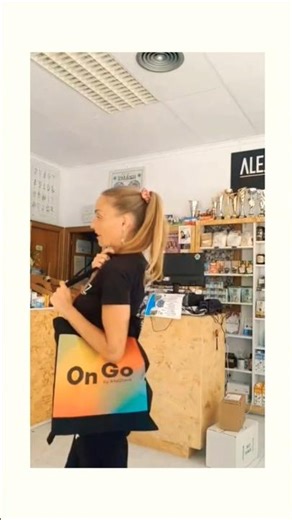 Enter the giveaway on our Instagram @ASTienda and use the free shipping code 5ANIVERSARIO