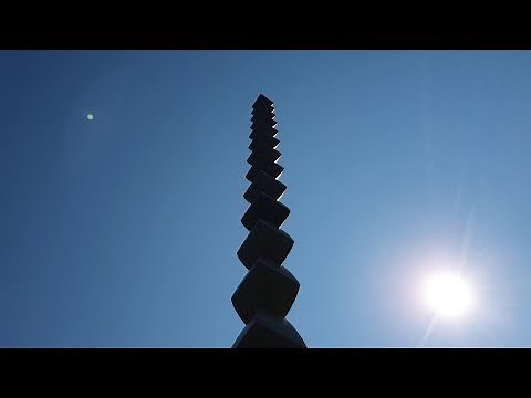 Constantin Brancusi Sculptures in Targu Jiu | Romania | 4K