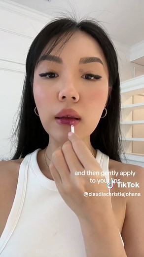 DIY Tinted Lip Treatment: Lip Hacks using Laneige and Rare Beauty
