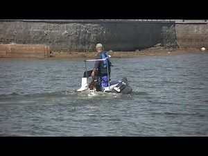 The maneuverability of AQUOS Fishme Pontoon Boat