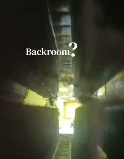 Backrooms?? #ytdayibenionecikarnolur #keşfetbeniöneçıkar #minecraft #keşfet #duet #gta #roblox #ble