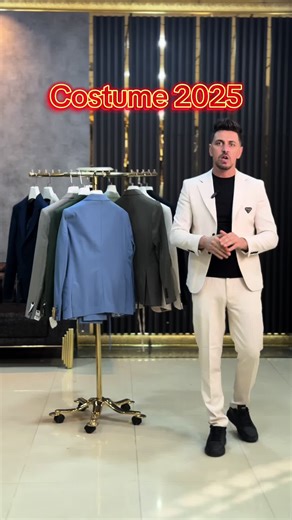 Nouvelle collection de costumes pour hommes 2025