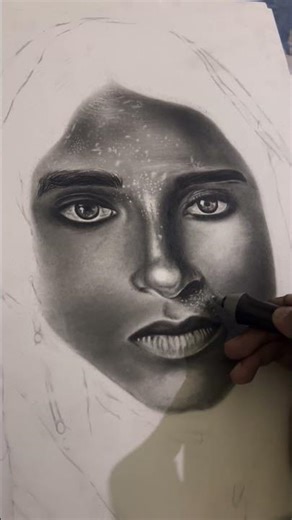 hyper realestic drawing ☺️#shorts #short #viral #trending #drawing #sketch #girldrawing