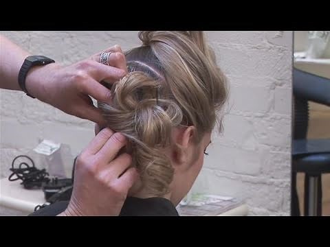 How To Do A Prom Updo Hairstyle