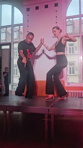 Victor Ortega | Salsa On2 Partnerwork