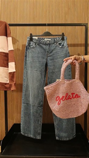 👀 What’s an ObViouS fashion choice? It’s OVS.