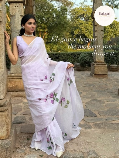 Kalastri | Lavender elegance for those who love to stand out gracefully ✨ ft. @kariishmafr Lightweight Hand-painted DM to order💜 @kala_stri... | Instagram