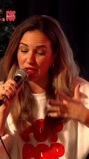 poppopbalado on Instagram: "Dis-moi que tu viens du Lac sans me dire que tu viens du Lac 🤣🤣 Quelle odeur vous rappelle vos Noëls de jeunesse? Épisode du temps des fêtes disponible partout (liens en bio) #podcast #nostalgie #tempsdesfêtes #skidoo #parfum"